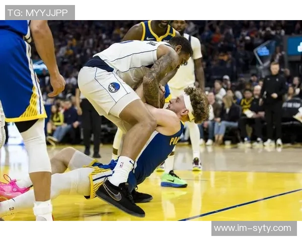 独行侠对决掘金克莱与克里斯蒂出战可能性微小华盛顿出战状态待定