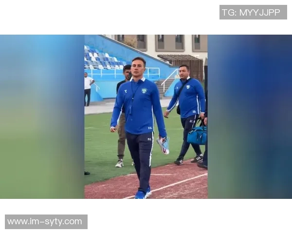 早报：卡纳瓦罗正式接手乌兹别克国家队罗马遭遇逆转失利令人震惊